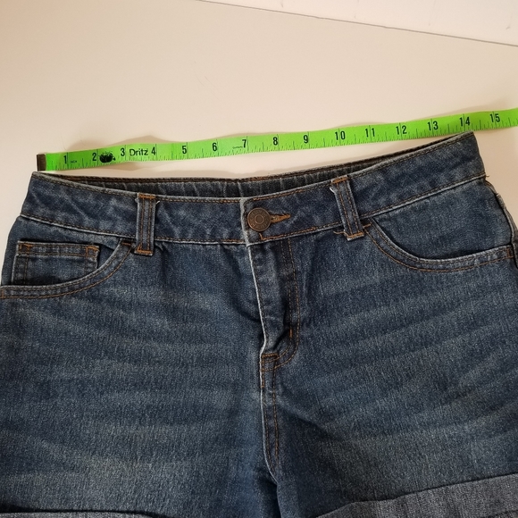 Cherokee Jeans shorts, folded cuff - Picture 4 of 7